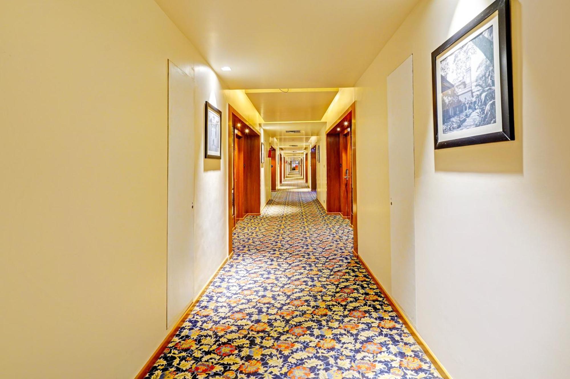 Super Collection O Marathahalli Formerly Krishna Boutique Bangalore Extérieur photo